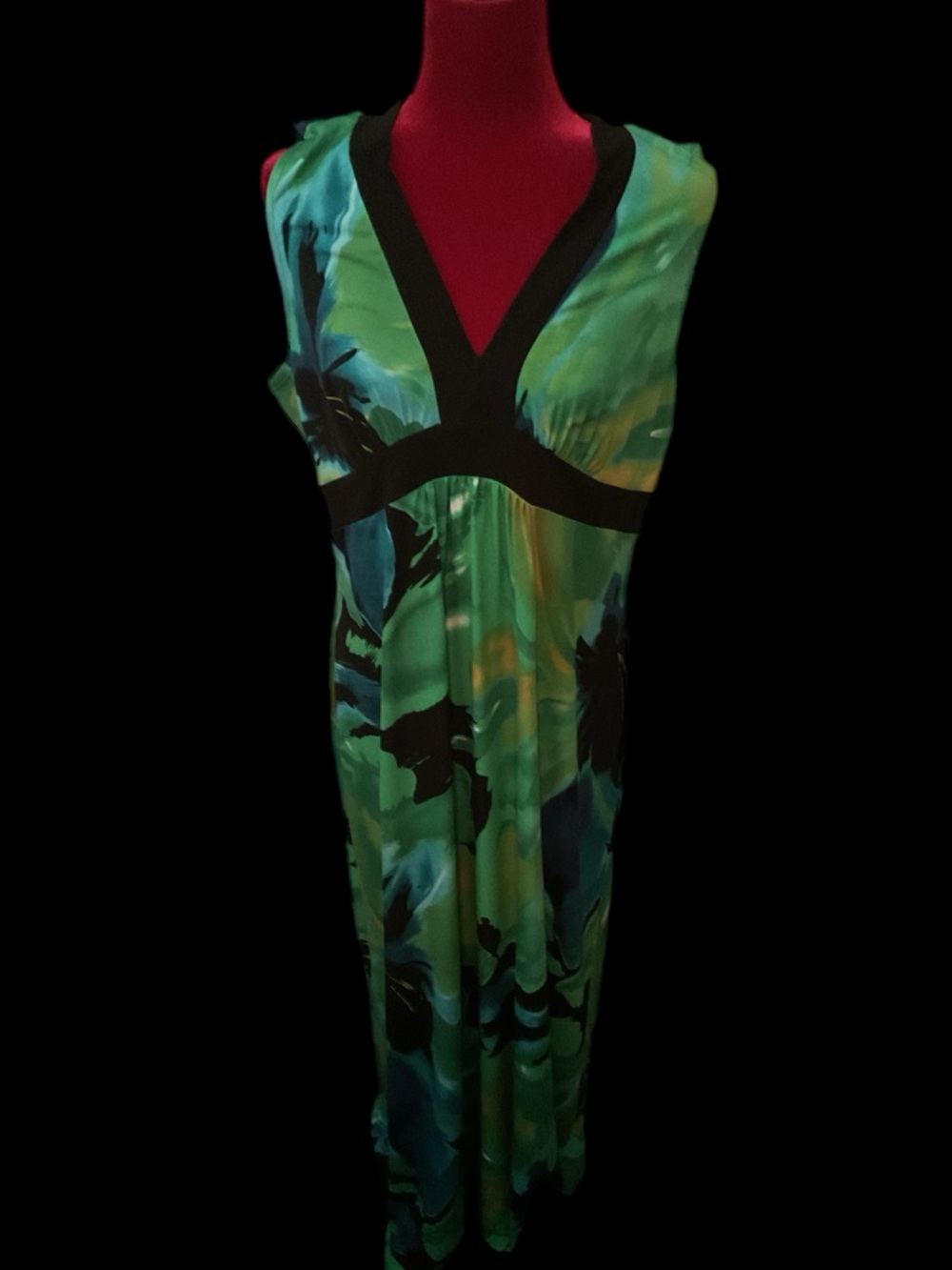 Sleeveless Green Floral Maxi Dress with Black Trim